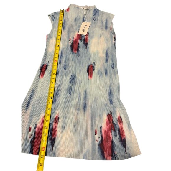 NA-KD size EU 40 (large) pleated mini dress collab Larissa Mills - NWT - Picture 4 of 8